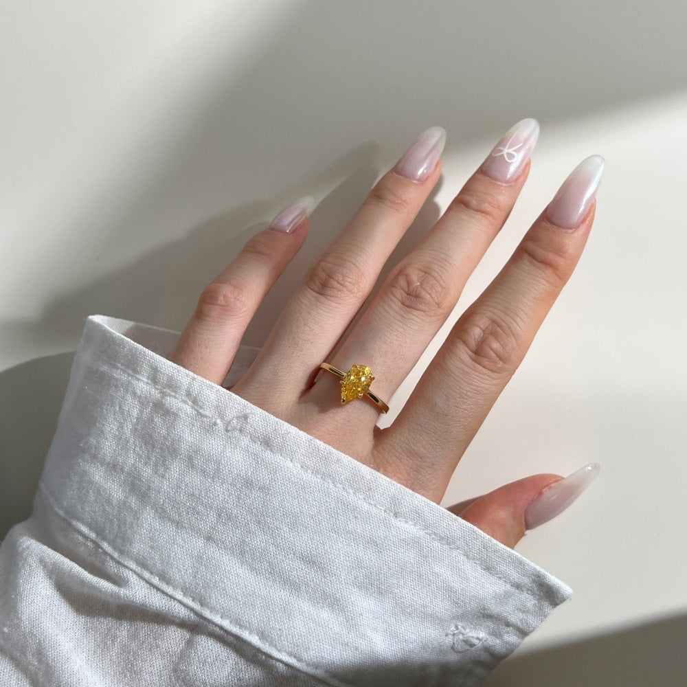 Veloura Ring