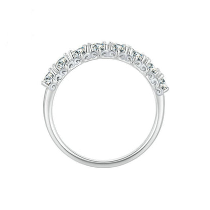 Celvéra Moissanite Ring