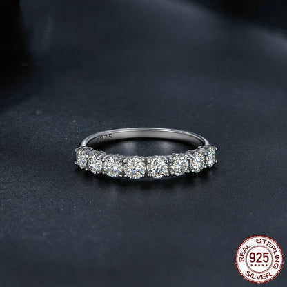 Celvéra Moissanite Ring